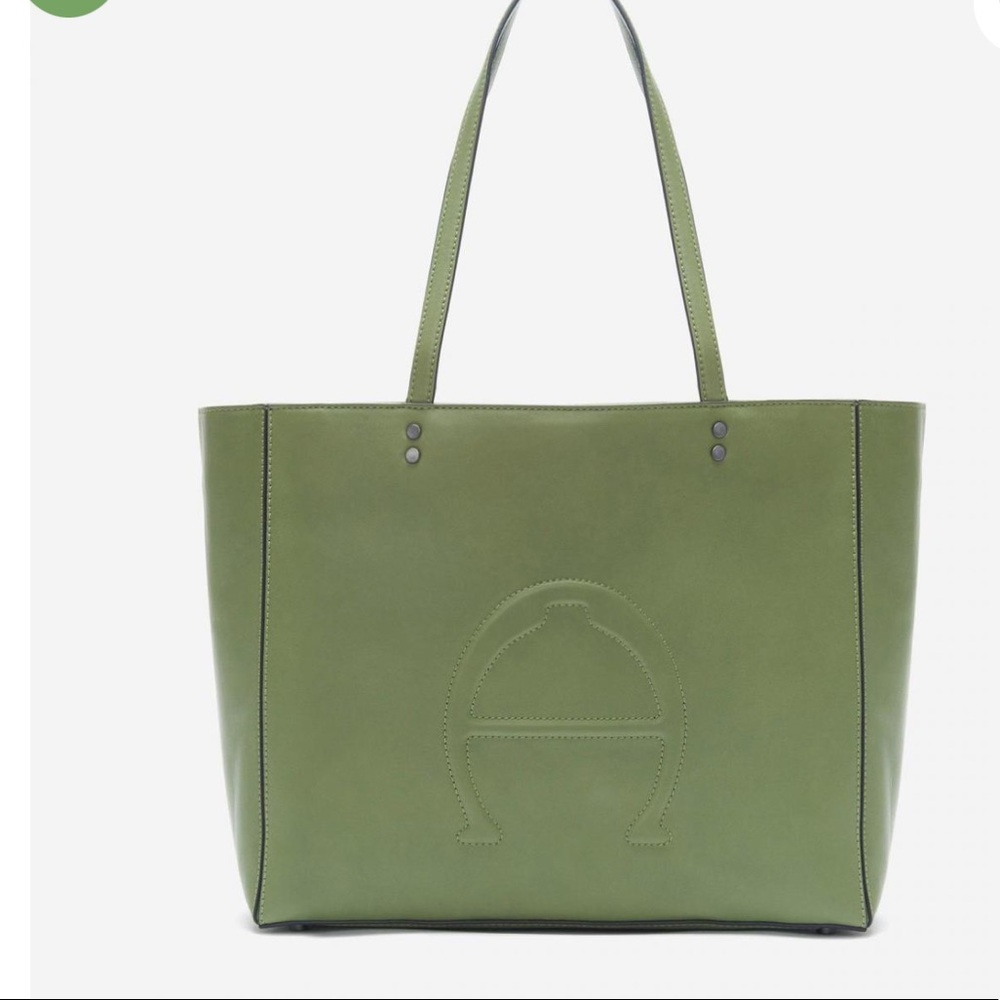 😍NWT Etienne Aigner Adeline Logo Tote Loden Green 😍